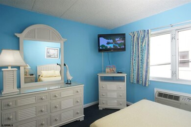 870 E 7th St unit 205, Ocean City, NJ 08226 - photo 6