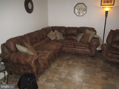 303 Sweetbriar Dr, Harrisburg, PA 17111 - photo 4