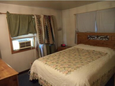 2 Monroe Ave, Allenstown, NH 03275 - photo 3