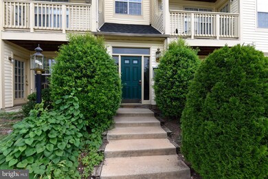 10998 Koman Cir unit 167, Manassas, VA 20109 - photo 2