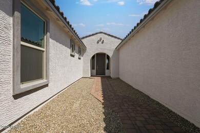 17118 W Hackamore Dr, Surprise, AZ 85387 - photo 5