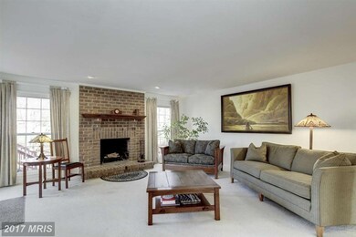 12726 Heatherford Place, Fairfax, VA 22030 - photo 5