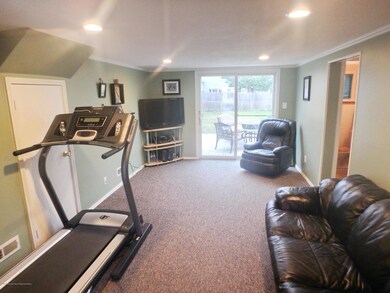 06_Living Room_001