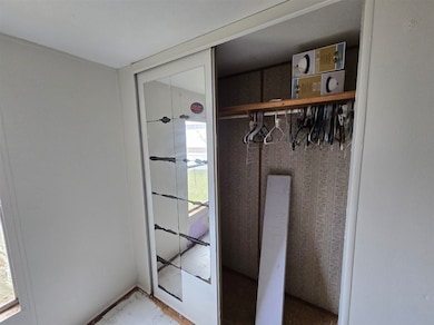 7745-20 Michigan Heights Ct unit 9, Charlevoix, MI 49720 - photo 5