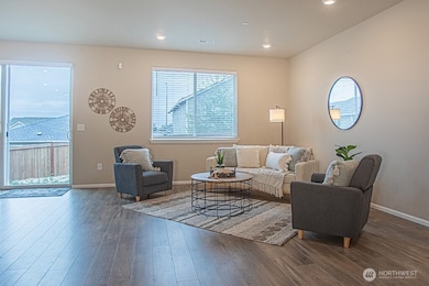 926 Timberline Ave, Bremerton, WA 98312 - photo 3