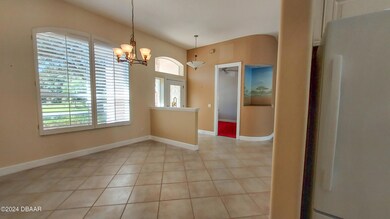 Dining Room view of Foyer
