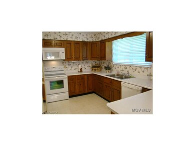 Kitchen Alt View