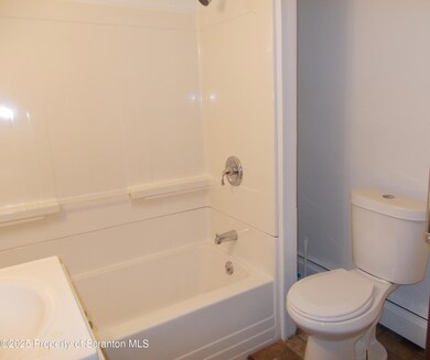 unlisted-address, Scranton, PA 18504 - photo 7