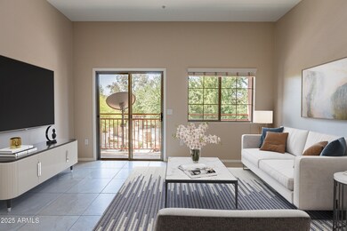 32nd-6 (Living Room)_VS