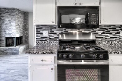 1437 Dale Douglas Dr, El Paso, TX 79936 - photo 5