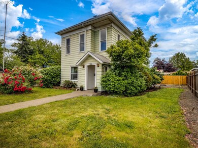 200 W 2nd St, Newberg, OR 97132 - photo 2