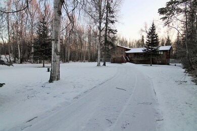 Circular driveway