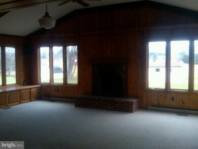 8919 Gloria Ave, Middletown, MD 21769 - photo 4