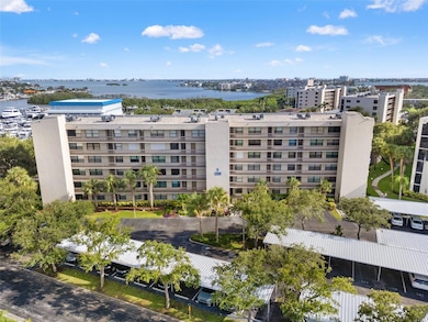 Pasadena Cove unit 202, South Pasadena, FL 33707 - photo 2