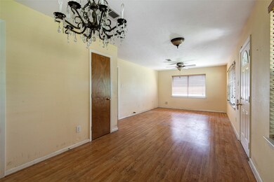 1826 Viking Dr, Houston, TX 77018 - photo 7