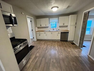 805 S Hardy Ave, Independence, MO 64053 - photo 4