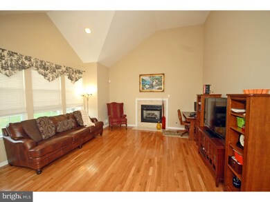 9 Picasso Ct, East Windsor, NJ 08520 - photo 6
