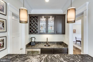 312 Pine St, Falls Church, VA 22046 - photo 3