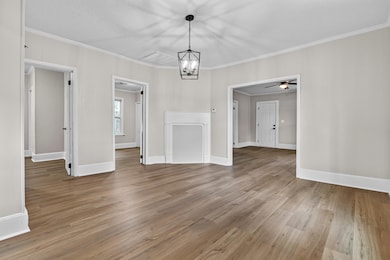 219 S Guignard Dr, Sumter, SC 29150 - photo 2