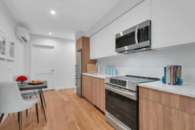 30-38 29th St unit 2-C, Long Island City, NY 11102 - photo 4