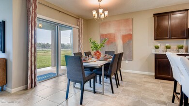 LakesidePalms_NewFLR2