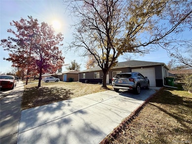 1001 Troy St, Aurora, CO 80011 - photo 2