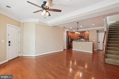 633 Cedar Spring St, Gaithersburg, MD 20877 - photo 7