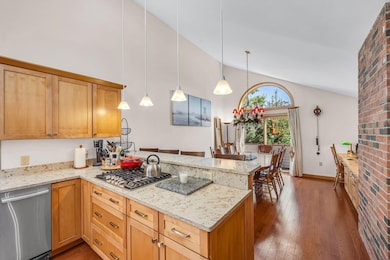 33 Carinthia Rd, Dover, VT 05356 - photo 6