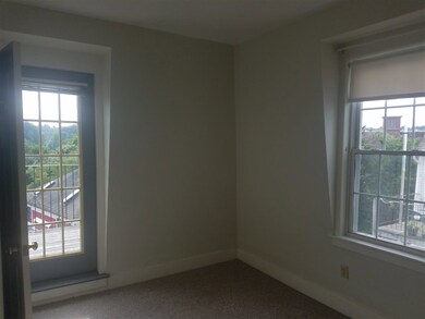 25 Portland Ave unit 6, Dover, NH 03820 - photo 5