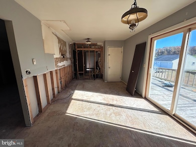 306 Yeagley Rd, Myerstown, PA 17067 - photo 5