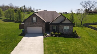 1932 Clearwater Dr, Lawrenceburg, KY 40342 - photo 2