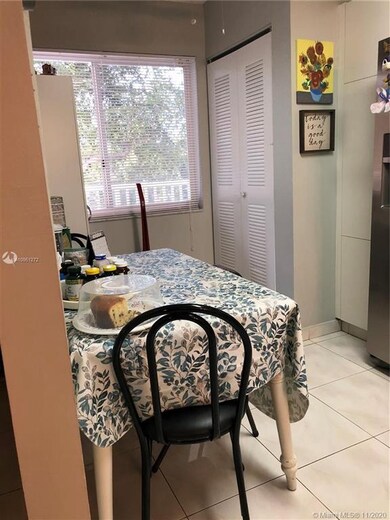 Weldon at Kings Point unit 312, Fort Lauderdale, FL 33321 - photo 2