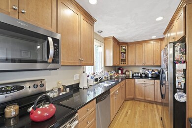 10 Peach Tree Ln, Danvers, MA 01923 - photo 5