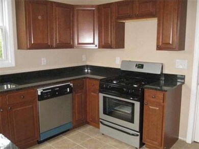 13 Shirley St, Roxbury, MA 02119 - photo 4