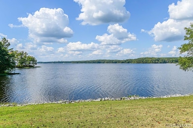 Roanoke Rapids Lake and Fishing