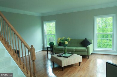 35514 Broken Arrow Rd, Round Hill, VA 20141 - photo 2