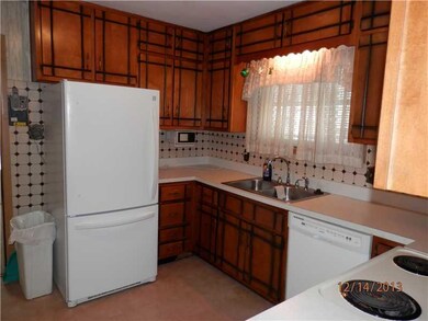 426 N 14th Ave, Beech Grove, IN 46107 - photo 6