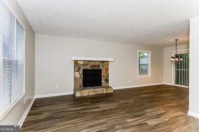 8305 Gledstone Way, Fairburn, GA 30213 - photo 4