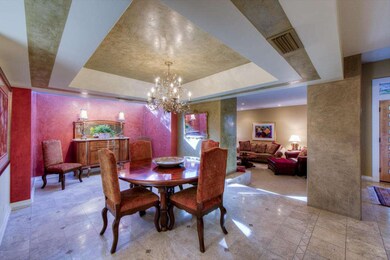 006_Dining Room