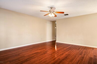 203 Caledonia -3