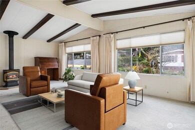 16300 Washington 305 unit 75, Poulsbo, WA 98370 - photo 4