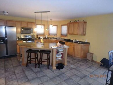 10 Carrington Ct, Hazel Crest, IL 60429 - photo 5