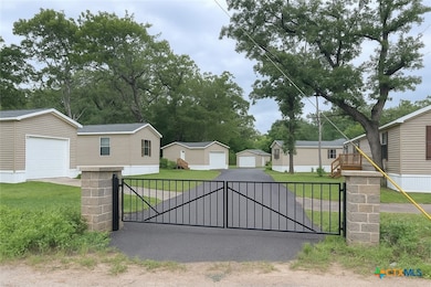 1310 Cypress Trail Loop, Rockdale, TX 76567 - photo 7