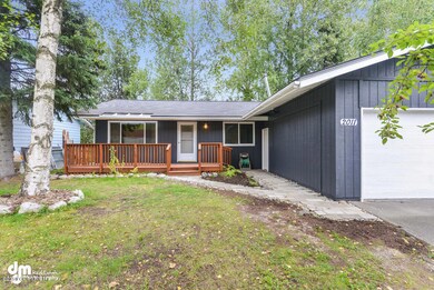 Exterior_8711-SMALL