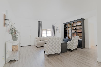 2449 Megan Ave, Clovis, CA 93611 - photo 6