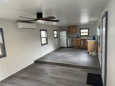 Kitchen/Living Room