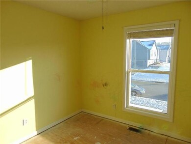 222 S Huntsman Blvd, Raymore, MO 64083 - photo 7