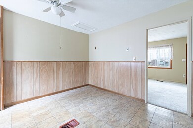 515 Sheelin Rd, Xenia, OH 45385 - photo 6