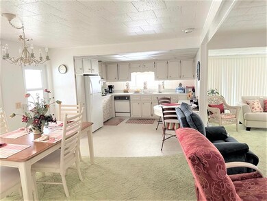 2000 E Bay Dr unit 10, Largo, FL 33771 - photo 4