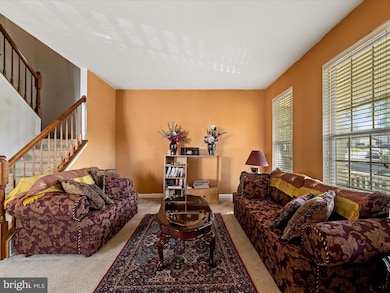 5540 Hobsons Choice Loop, Manassas, VA 20112 - photo 4